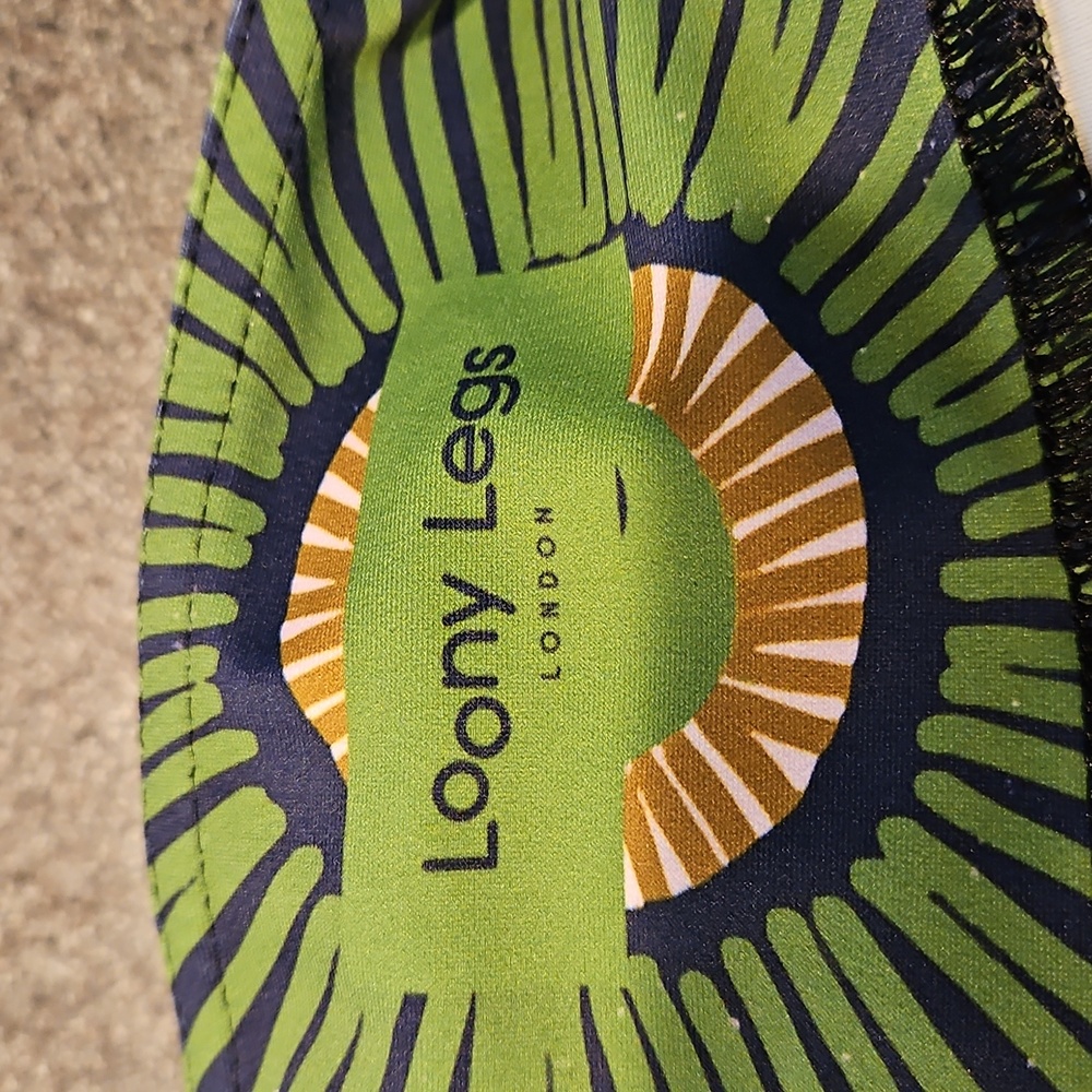 Loony Legs Striped Leggings Large Capri